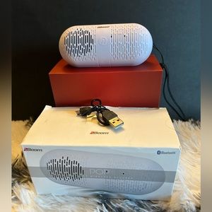 002 TC: POP Portable Witeless Speaker